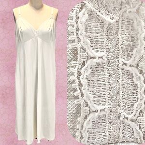 VINTAGE 70s 80s long maxi dress slip‎ lingerie crochet lace accent ivory cream